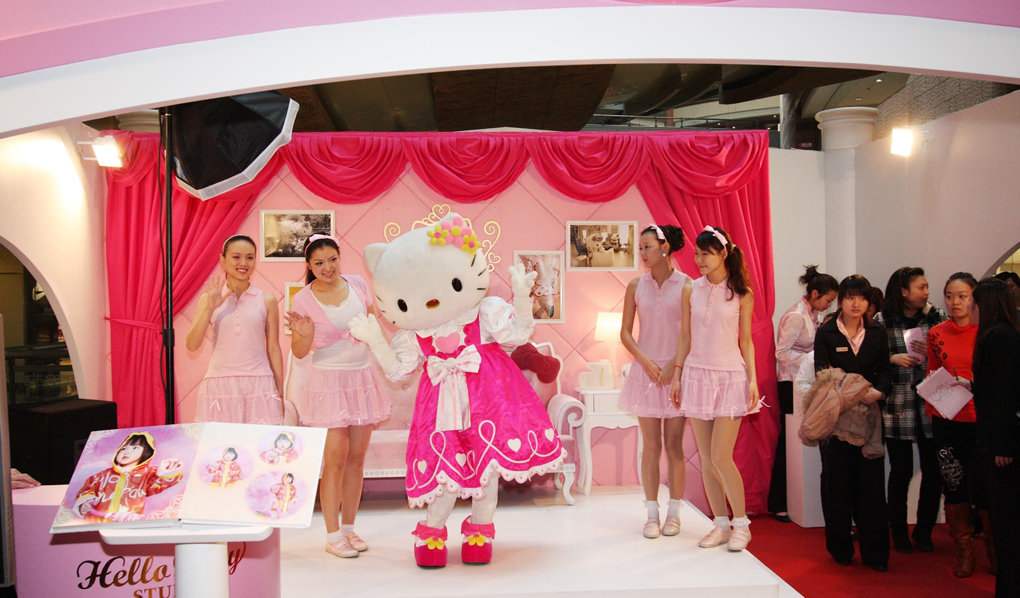Hello Kitty Road Show Shanghai
